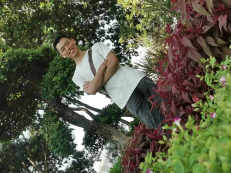 孤狼的第一张照片--莆田相亲服务中心