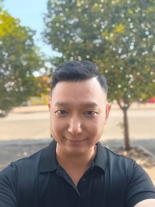 巷子里的猫的第一张照片--莆田相亲服务中心