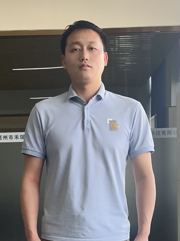 鹊桥的第一张照片--莆田相亲服务中心