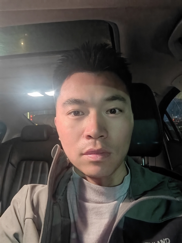 讲不出再见的第二张照片--莆田相亲服务中心