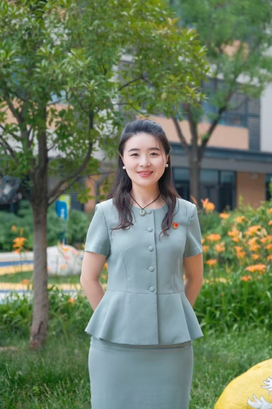 弯弯的第一张照片--莆田相亲服务中心