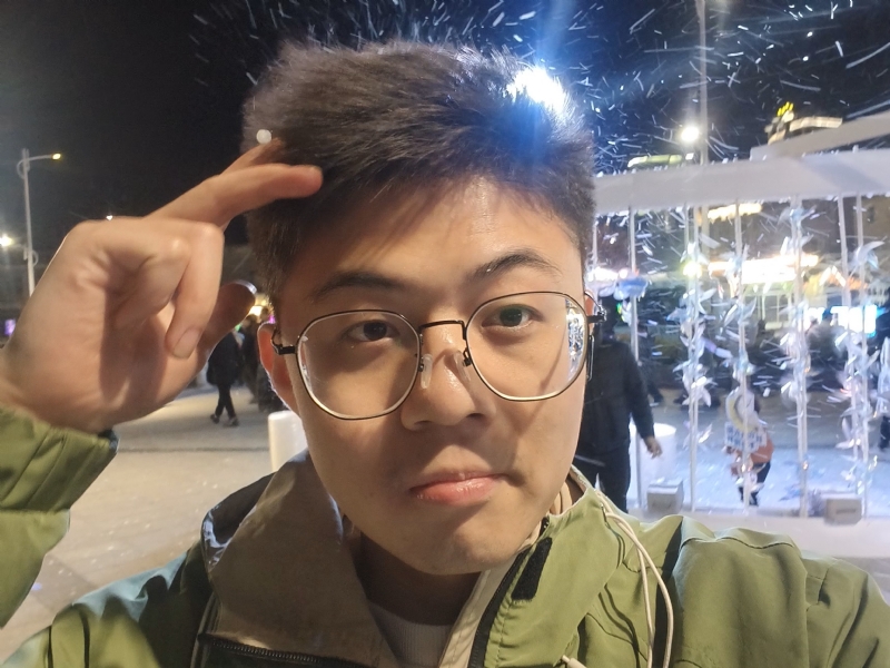 独揽星河的第一张照片--莆田相亲服务中心