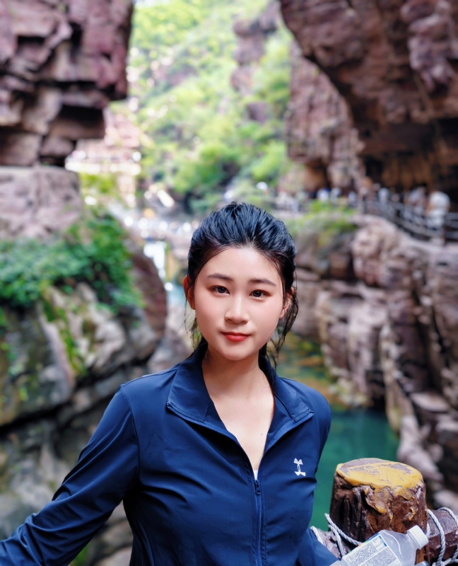 小S的第二张照片--莆田相亲服务中心