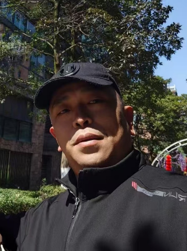 蓝色海洋的第一张照片--莆田相亲服务中心