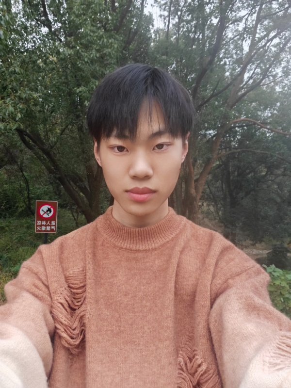 祤辰的第二张照片--莆田相亲服务中心