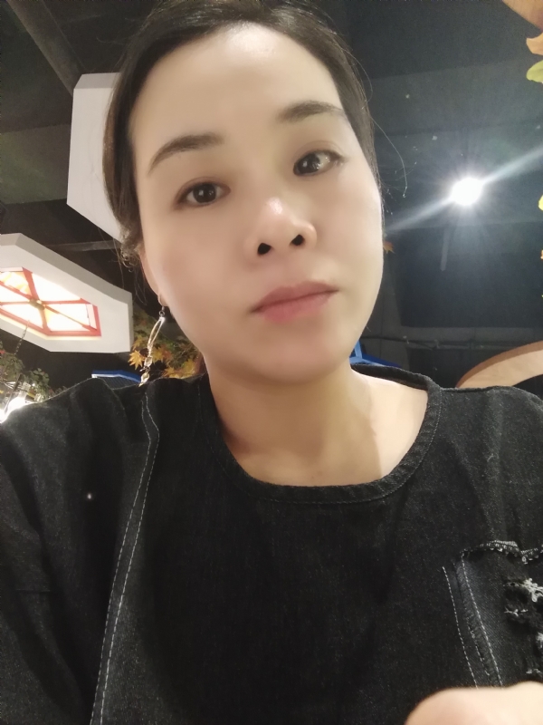 喜欢黑巧的第一张照片--莆田相亲服务中心